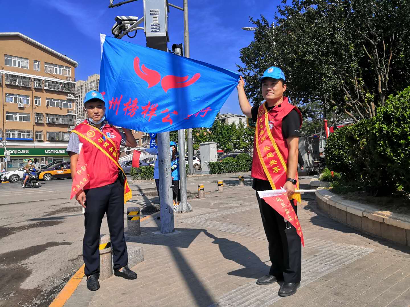 <strong>大鸡巴操逼喷水水视频</strong>