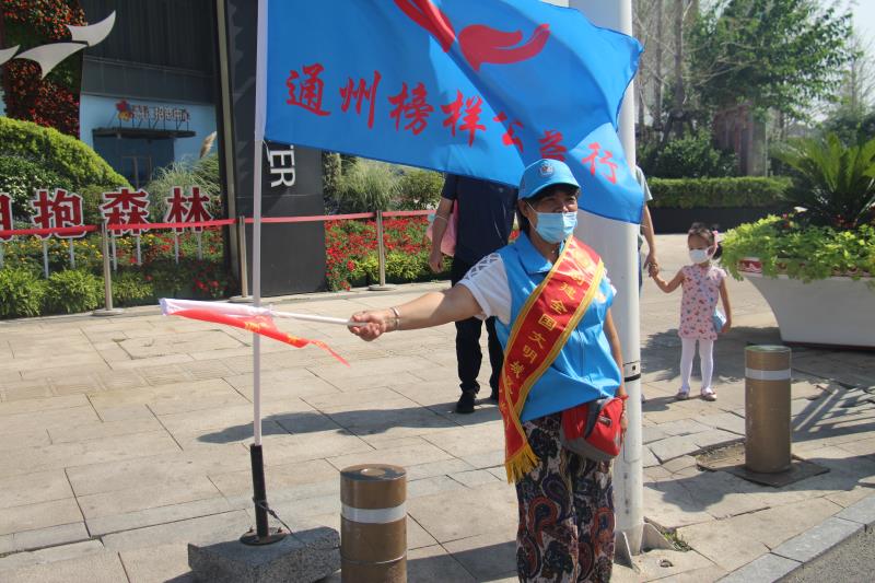 <strong>综合草哭东北女人</strong>